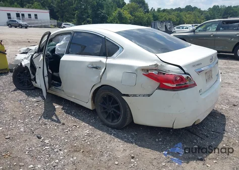 2013 Nissan Altima 2.5 S z USA, uszkodzony, nr VIN 1N4AL3AP9DC111617